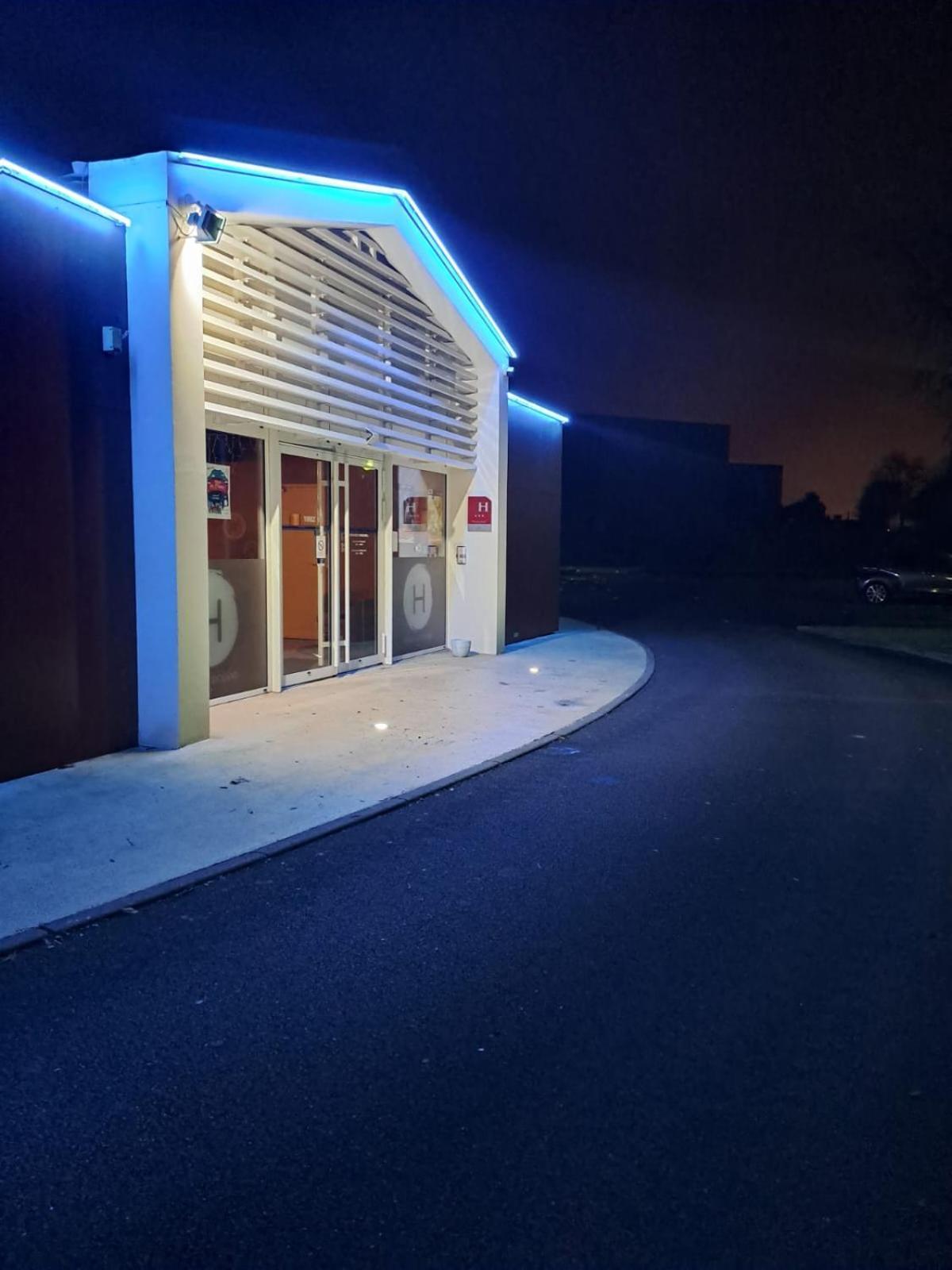 Hotel L'Oceane Angers Parc Expo Verrieres-en-Anjou Exterior photo
